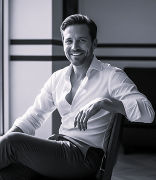 Oscar V., Charter Broker, USA at Navélia Yacht Charters