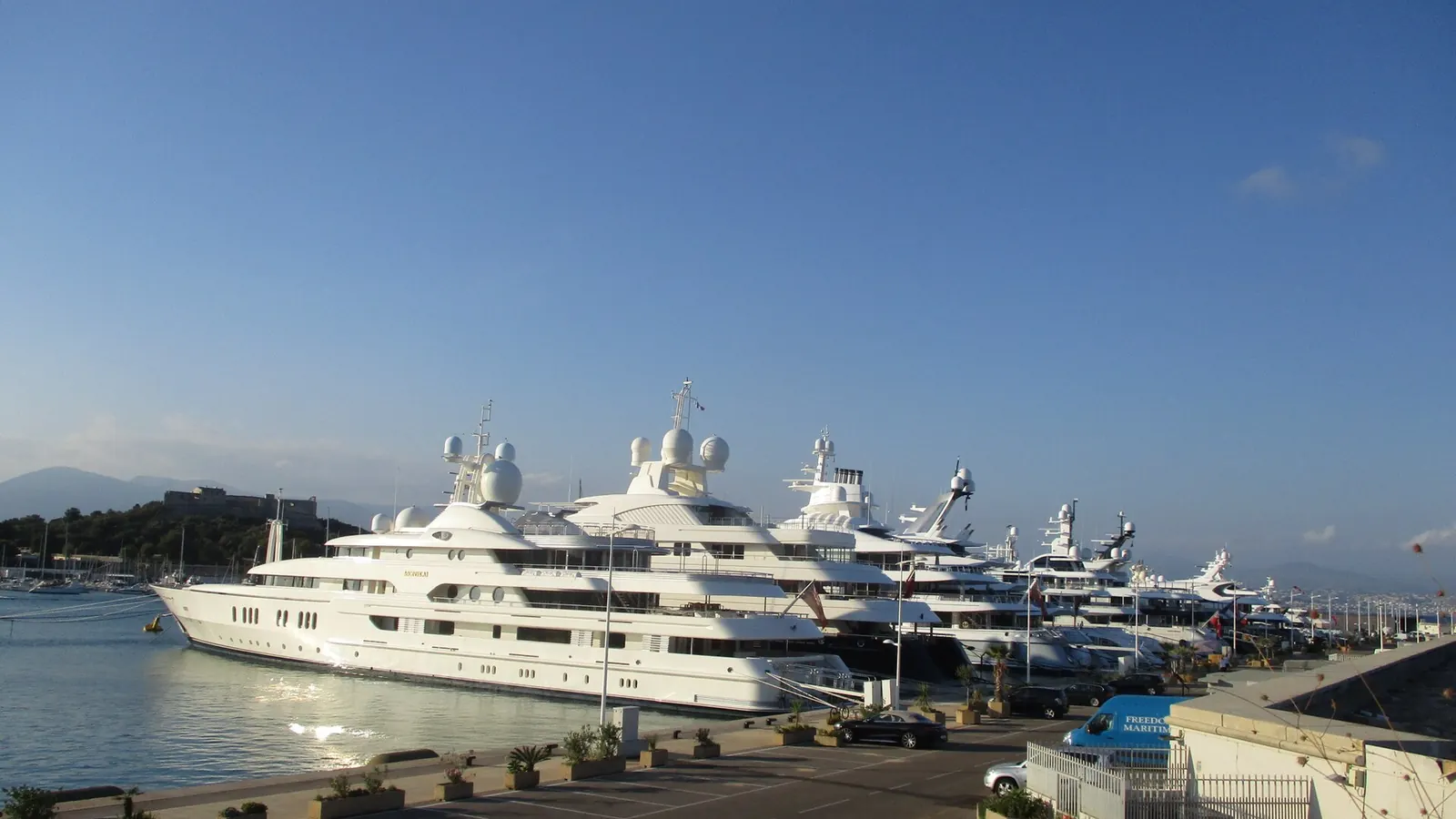 Antibes & Cap d'Antibes yacht charter destination