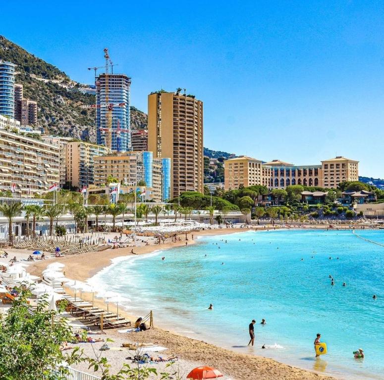 Larvotto Beach, Monaco